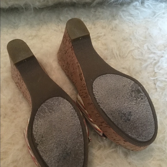 EUC Steve Madden wedges - Picture 4 of 4